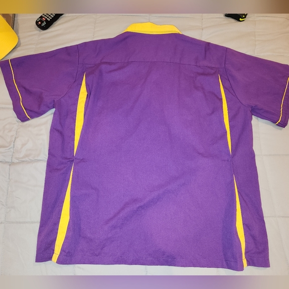 Mooby's Fun-Ployee Uniform Shirt  - Men's Size XL - PRE-LOVED - Picture 9 of 9